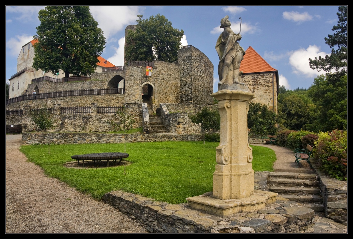 Hrad Svojanov 2562 HDR (2).jpg